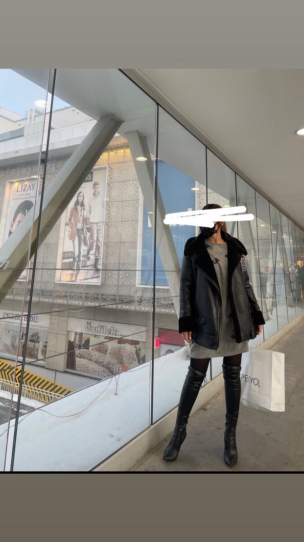 Gri Balenciaga Desenli Kazak - Görsel 3