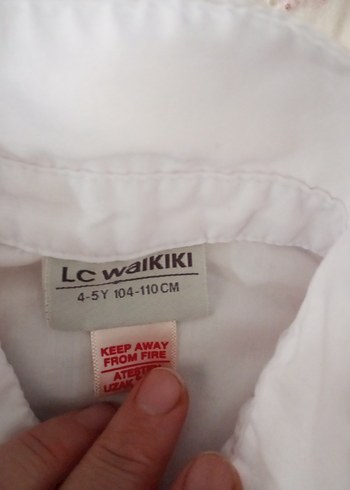 Kız Çocuk Beyaz Fırfırlı Kısa Kollu Gömlek - Görsel 3