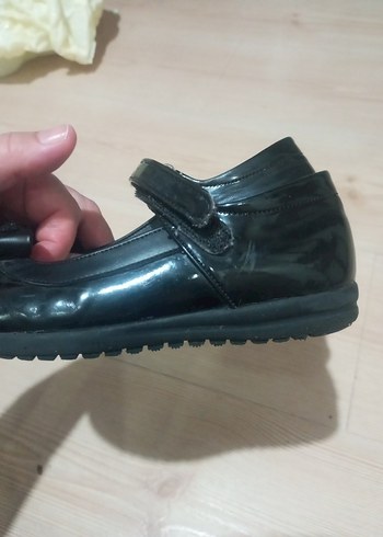 Kız Çocuk Siyah Tokalı Babet Ayakkabı - Görsel 6