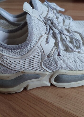 Adidas Bayan spor rahat ortapesi ayakkabı