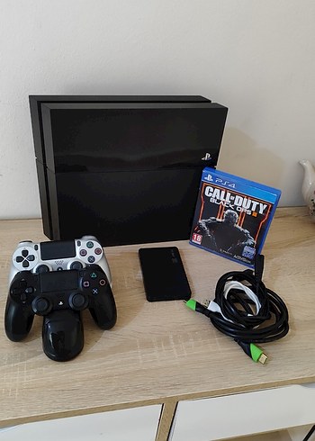 Beden Renk Sony PlayStation 4 Konsol