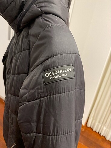 Calvin Klein Bayan Calvin Klein ????????orijinal Amerika?dan gelmiş spor Mont