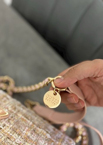 Beden ten rengi Renk Bej Zincir Detaylı Kadın El Çantası