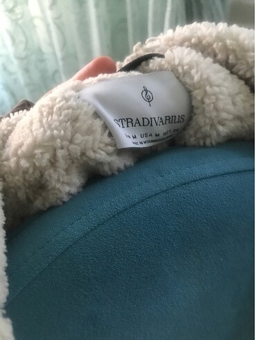 Stradivarius Kürklü ceket Stradivarius