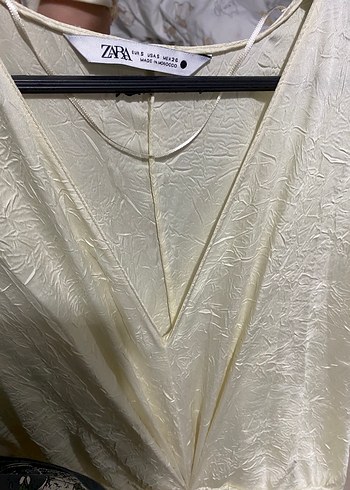 Beyaz V Yakalı Uzun Elbise - Görsel 4