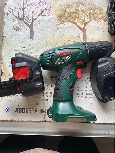 Bosch Bosch şarjlı matkap yeni bataryalı