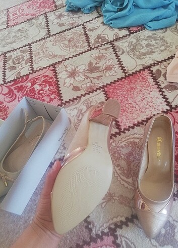 40 Beden Stiletto
