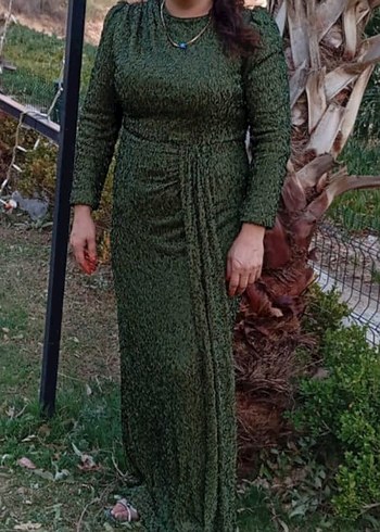 Haki Yılan Desenli Uzun Drapeli Abiye