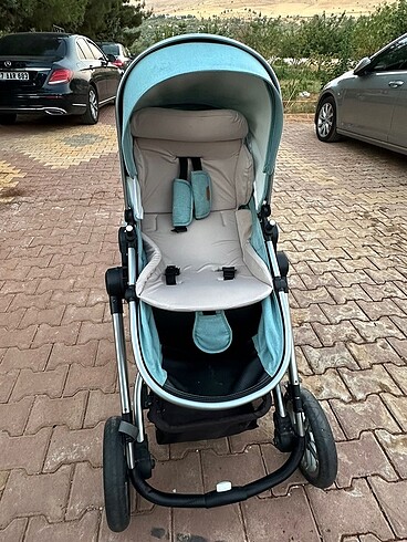15-36 kg Beden Sıfır ayarında bebek arabası