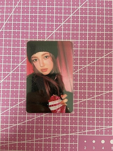 Danielle Photocard