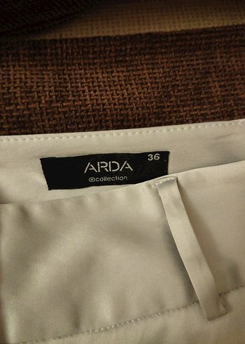 Kadın Kemerli Saten Pantolon - Görsel 4