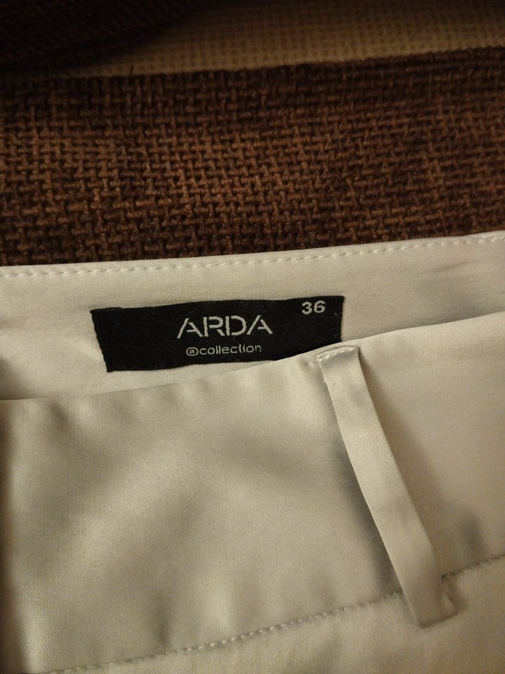 Kadın Kemerli Saten Pantolon - Görsel 4