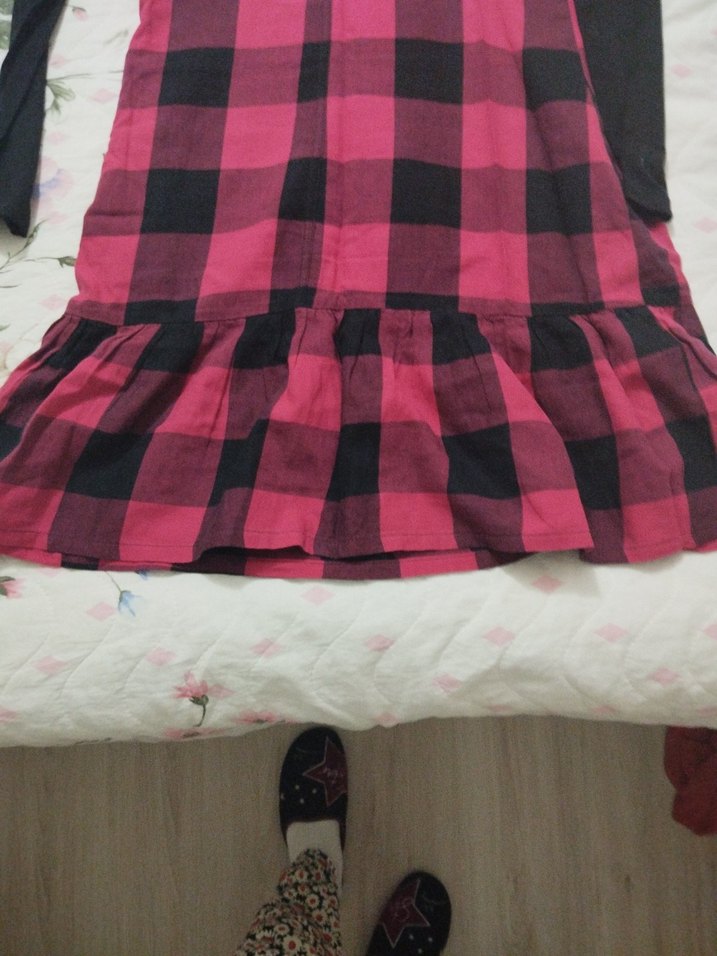 Kendinden boğazlı penyeli ekoseli elbise - Görsel 3