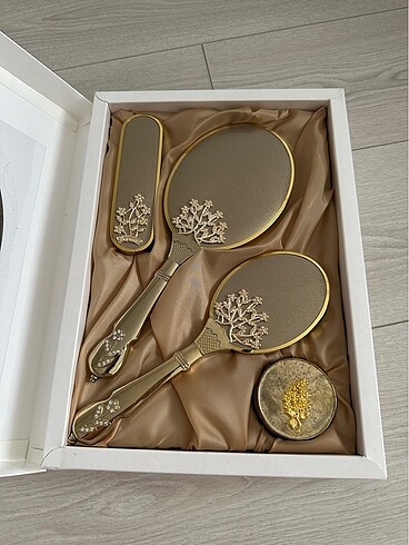 Zara Home Ayna çeyiz seti