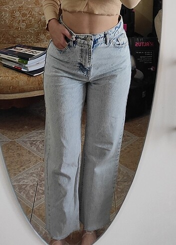 Straight fit jean
