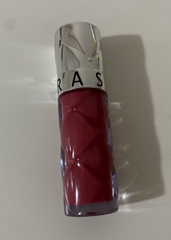 Canlı Kırmızı Dudak Parlatıcısı - Görsel 2