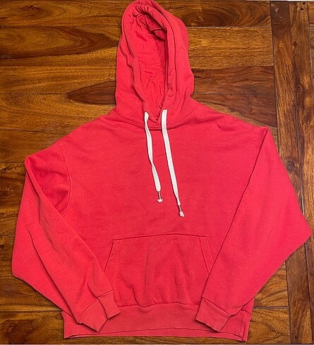 kırmızı sweatshirt
