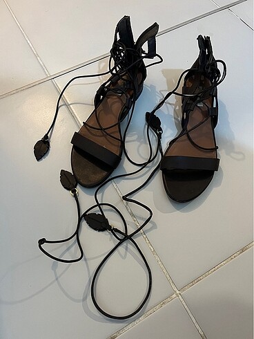 H&M H&M leather sandalet