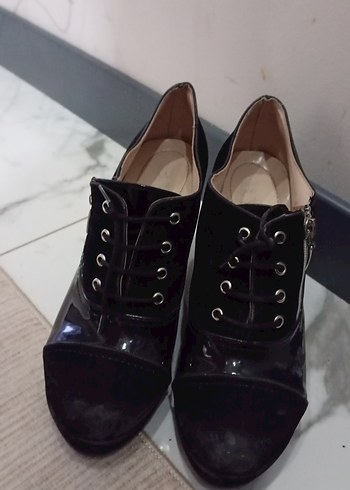 Topuklu Siyah Kadın Klasik Ayakkabı - Görsel 5