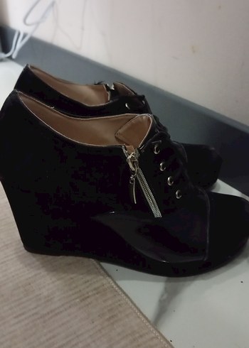 Topuklu Siyah Kadın Klasik Ayakkabı - Görsel 4