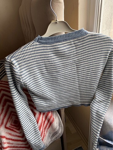 Hype Uzun kollu crop