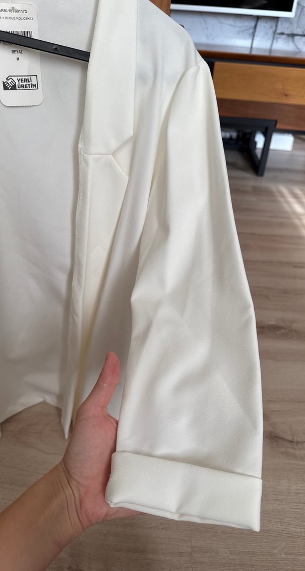 Beyaz Kadın Blazeri - Görsel 3