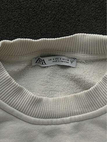 Zara zara crop sweatshirt