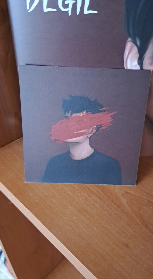 Zeynep Sey - Kimse Gerçek Değil Romanı - Görsel 2