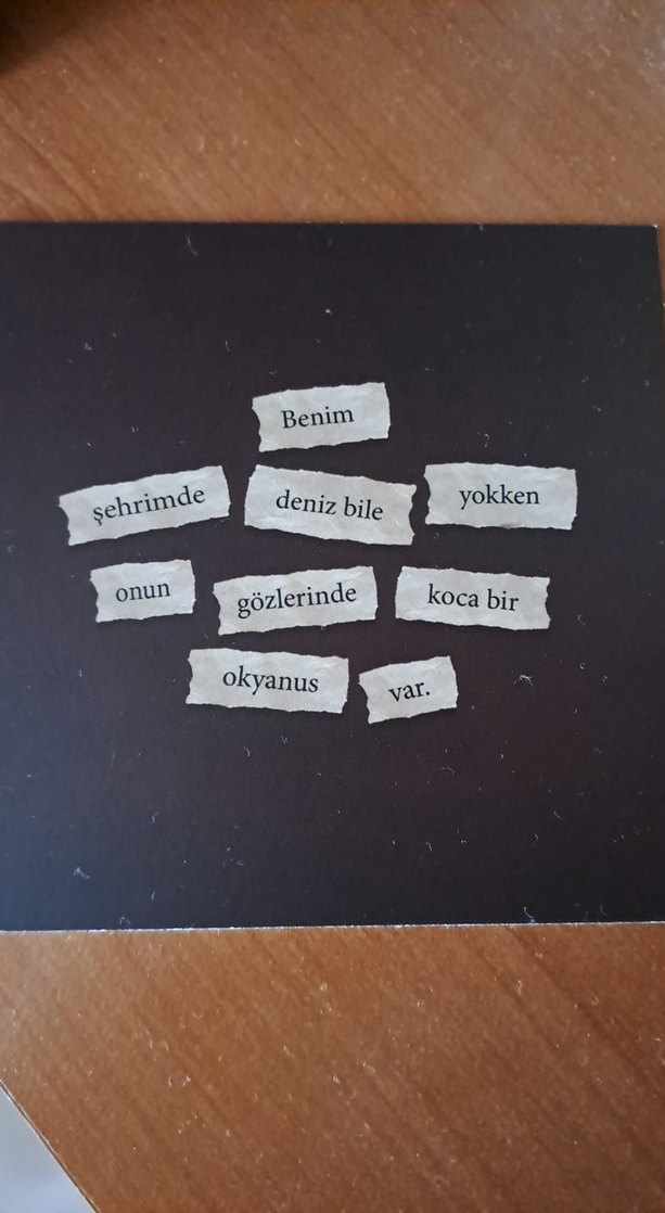 Zeynep Sey - Kimse Gerçek Değil Romanı - Görsel 3