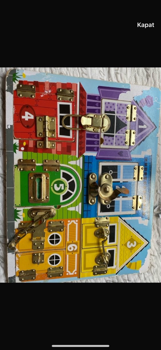 Renkli Kilitli Ahşap Eğitim Oyuncağı - Görsel 3