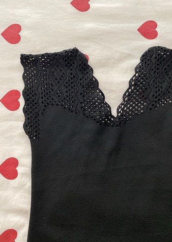 Dantel Detaylı Siyah Bluz