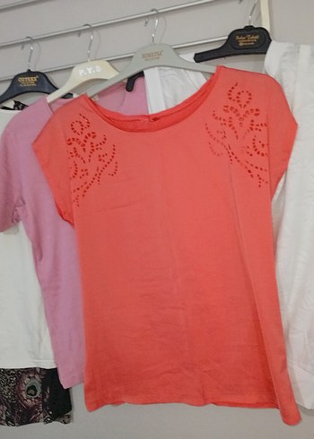 m Beden Dantel Detaylı Beyaz Kısa Kollu Bluz