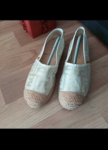 FENDİ ESPADRİL