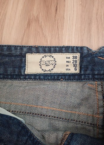 38 Beden Kadın Mavi Kemerli Mini Kot Etek