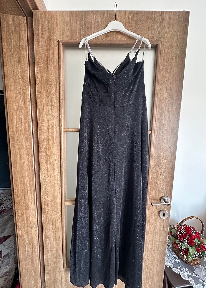 Siyah uzun abiye - Görsel 2