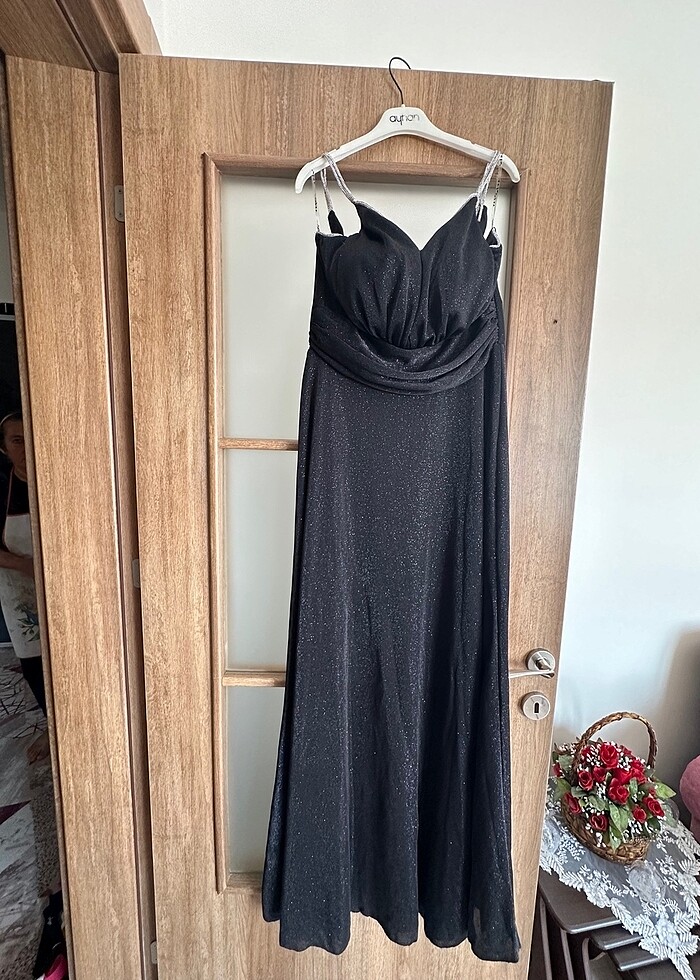 Siyah uzun abiye - Görsel 3