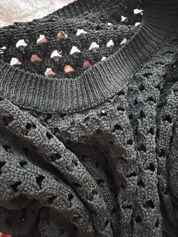 Siyah Örgü Kadın Kazak - Görsel 3