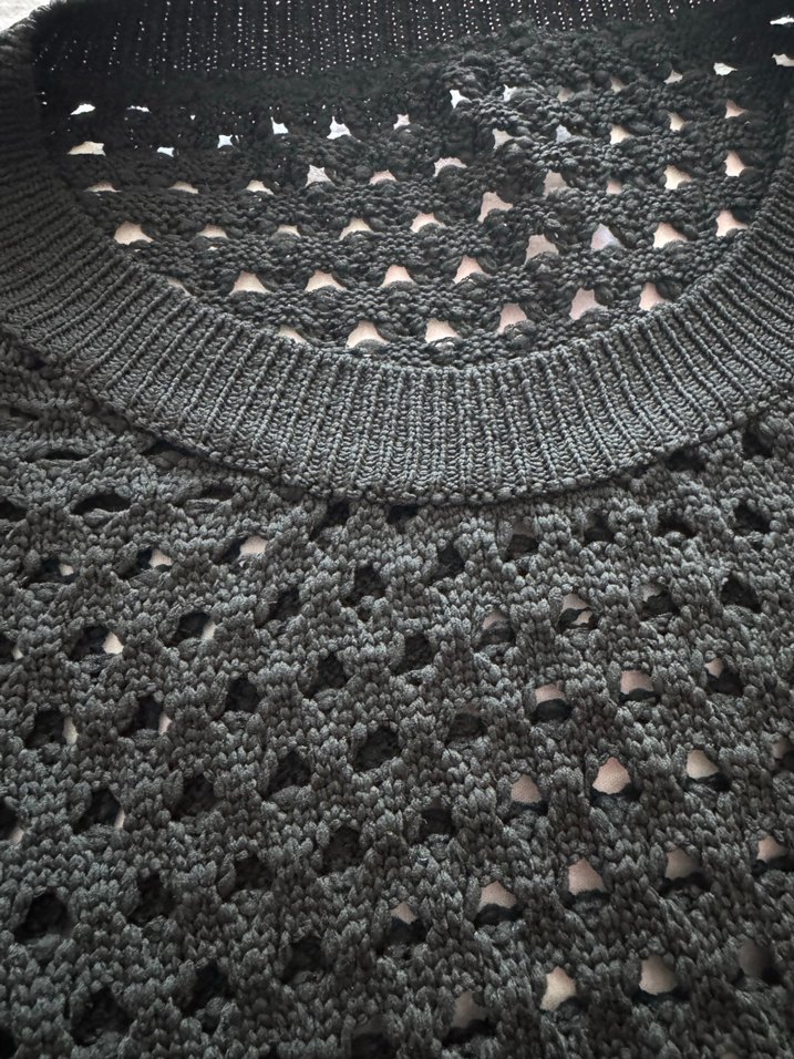 Siyah Örgü Kadın Kazak - Görsel 2