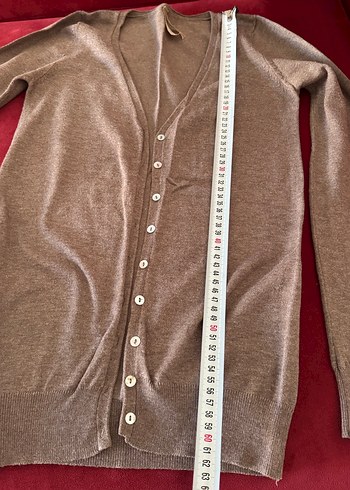 Bej V Yaka Düğmeli İnce Triko Hırka - Görsel 2