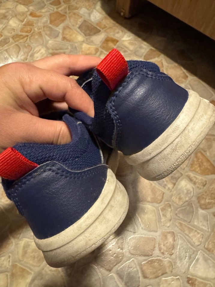 Adidas Spor Ayakkabı - Görsel 3