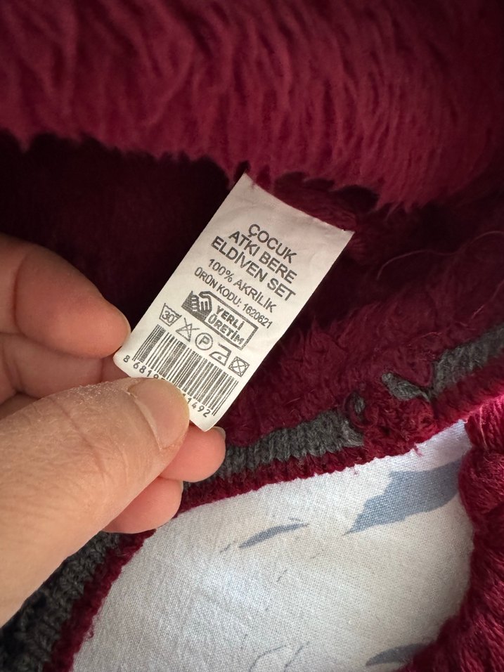 Çocuk Bere, Atkı ve Eldiven Seti - Görsel 5