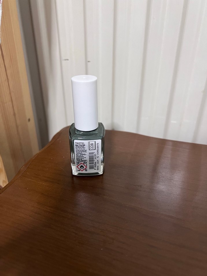 Pastel 228 Yeşil Oje - Görsel 2