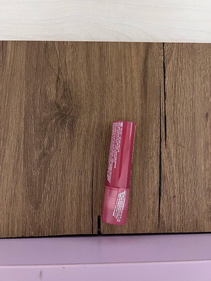 NYX FAT CHEEKS Fig Fizz Rengi - Görsel 2