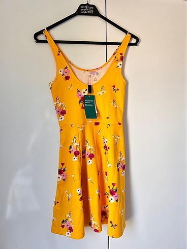 H&M H&M çiçekli yazlık mini elbise