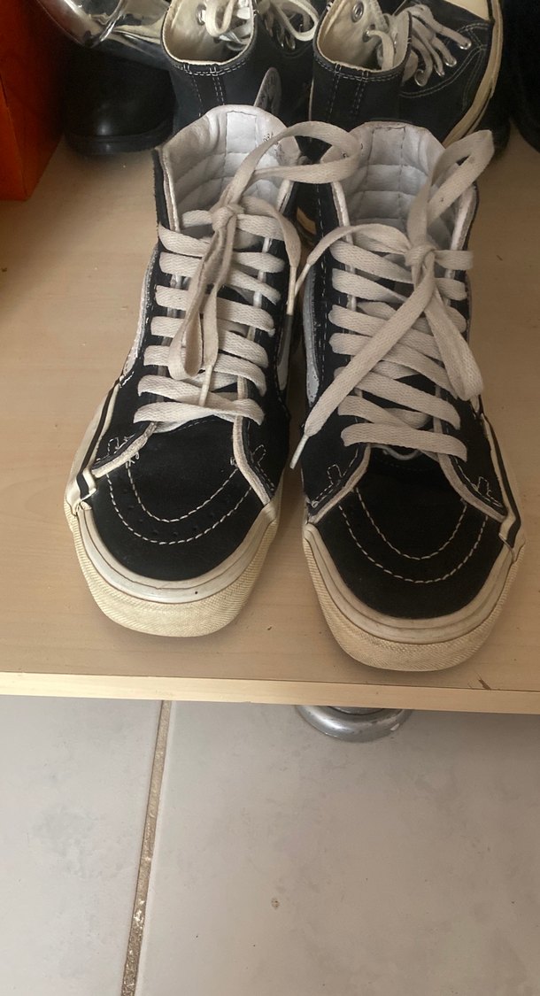 Siyah Beyaz Yüksek Top Kadın Spor Ayakkabı - Görsel 3