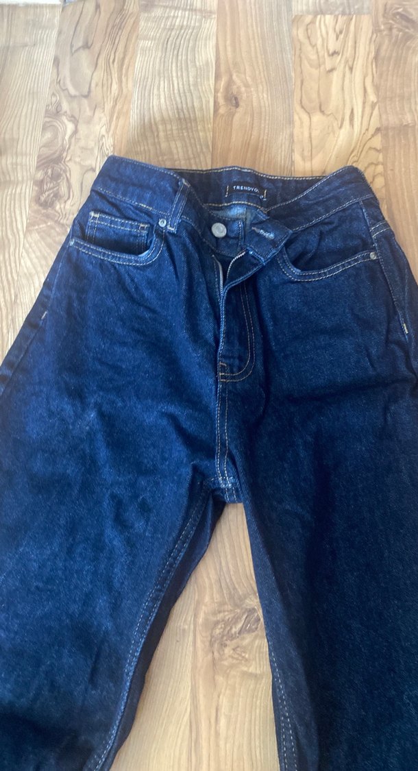 Lacivert Midi Düğmeli Bol Kesim Kadın Kot Pantolon - Görsel 3