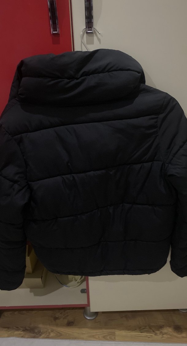 Siyah Fermuarlı Kadın Kışlık Mont - Görsel 2