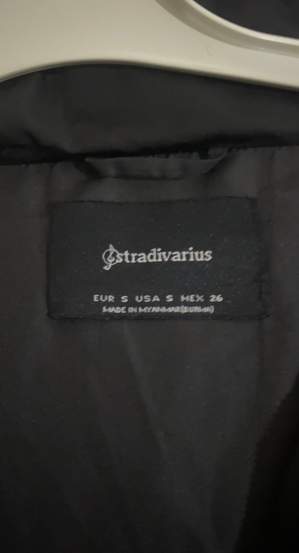 Siyah Fermuarlı Kadın Kışlık Mont - Görsel 3