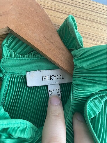 xl Beden İpekyol elbise