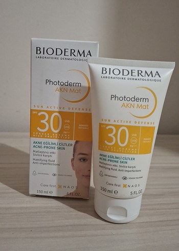 Bioderma Photoderm AKN Mat SPF 30 Güneş Kremi 150 ml